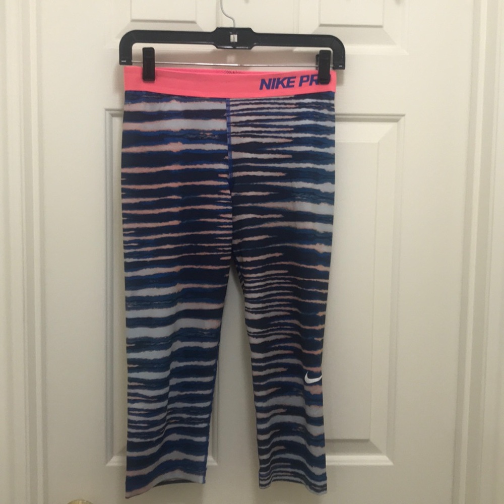 Nike Pro Dri-Fit Capris